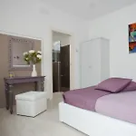 Couette-café Dimora Delle Emme 3*