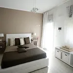 Couette-café Dimora Delle Emme 3*