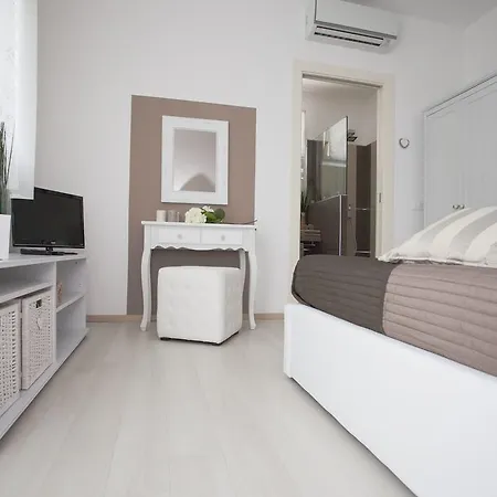 Bed & Breakfast Dimora Delle Emme 3*