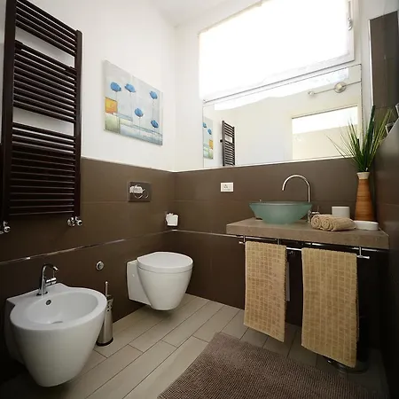 Dimora Delle Emme Bed & Breakfast 3*