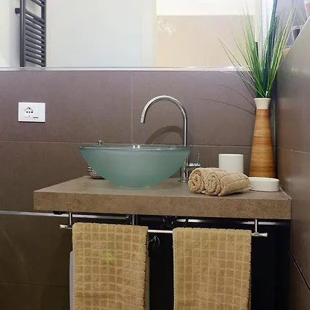 Dimora Delle Emme Bed & Breakfast 3*