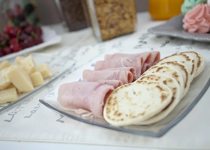 Dimora Delle Emme B&B 3*